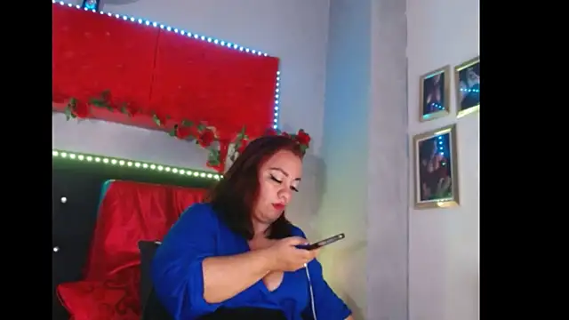 -helen online show from 01/21/25, 08:32