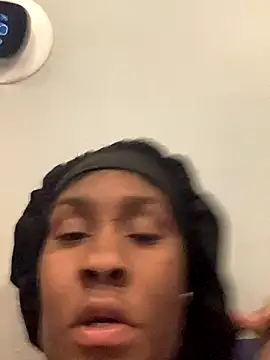 Foreignthababyy online show from 09/18/25, 10:39