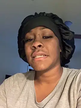 Foreignthababyy online show from 09/26/25, 01:15