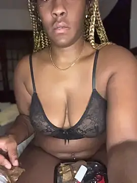 Foreignthababyy online show from 06/24/26, 11:42