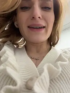 -AngelAri- online show from 12/20/24, 09:17