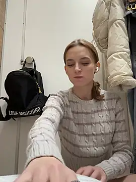 -AngelAri- online show from 12/22/24, 09:09