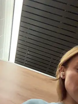 -AngelAri- online show from 01/12/25, 12:23