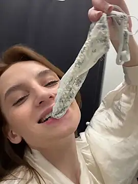 -AngelAri- online show from 03/02/25, 12:11