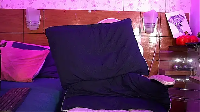 mssburbuja online show from 01/29/25, 06:22