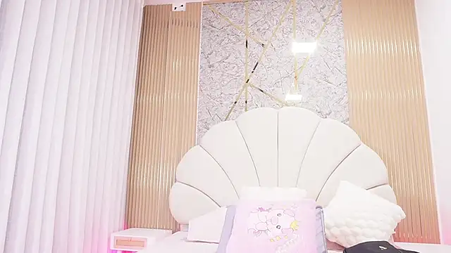 mssburbuja online show from 11/13/25, 03:05