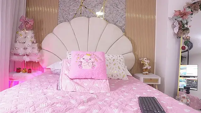 mssburbuja online show from 11/21/25, 03:05