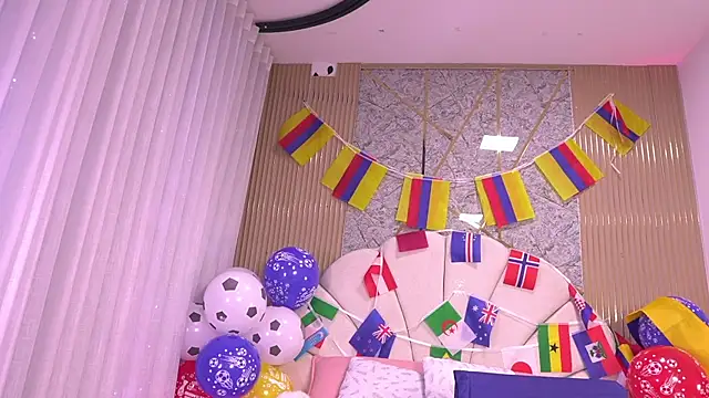 mssburbuja online show from 07/02/26, 03:06