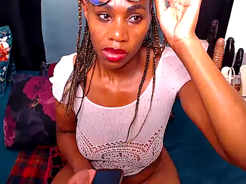 sexybootylicious online show from 12/16/24, 03:11