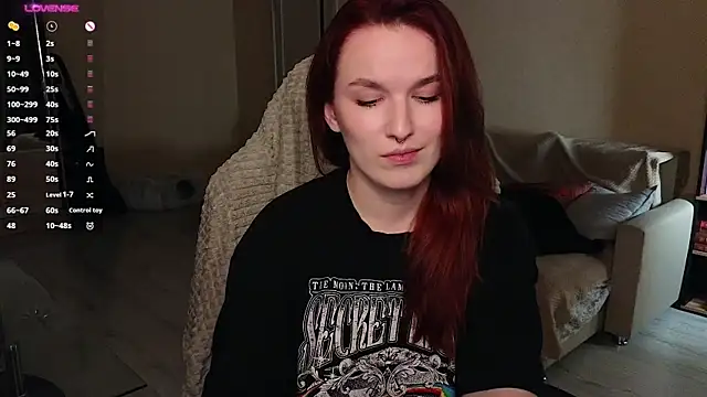 Val lava online show from 11/18/25, 08:24