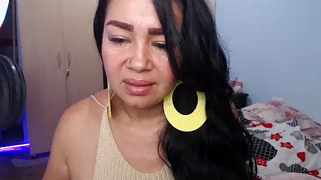 Snapshot of RUBII-ADAMS chatting on 05/21/26, 02:57 RUBII-ADAMS online show from 05/21/26, 02:57