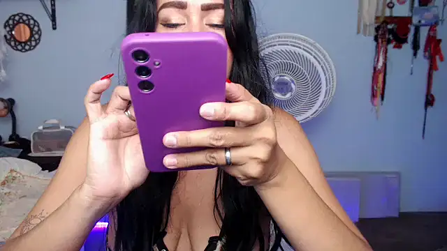 Snapshot of RUBII-ADAMS chatting on 05/29/26, 04:27 RUBII-ADAMS online show from 05/29/26, 04:27