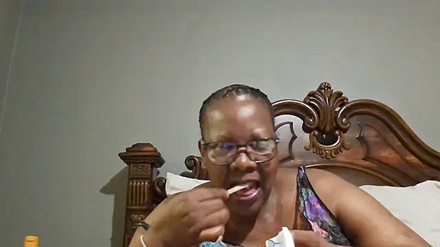 SEXYBOOBSNASS online show from 02/02/25, 08:08