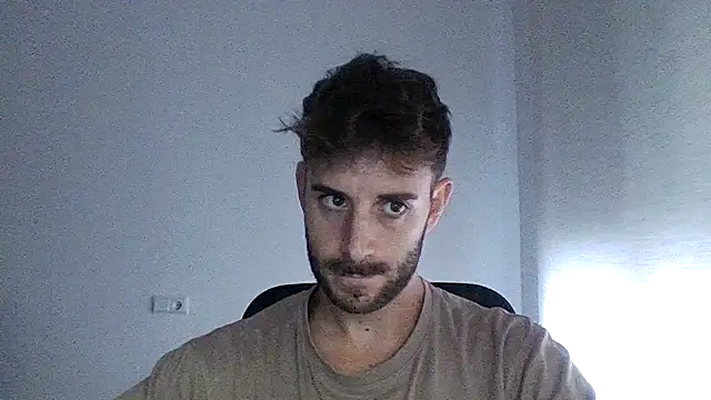 Snapshot of vargas90 chatting on 09/30/25, 09:14 vargas90 online show from 09/30/25, 09:14