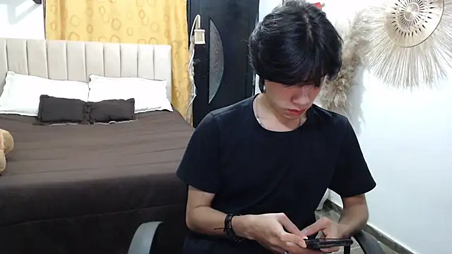 Snapshot of Elio-cam chatting on 07/23/26, 08:34 Elio-cam online show from 07/23/26, 08:34