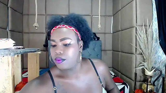 Snapshot of CatrinaGill chatting on 10/08/25, 10:51 CatrinaGill online show from 10/08/25, 10:51