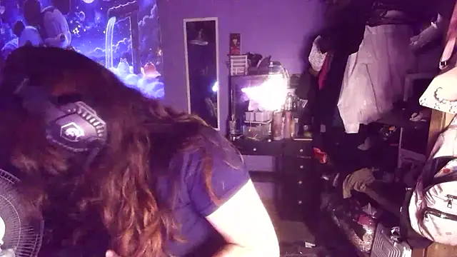 lady- online show from 08/02/26, 08:13