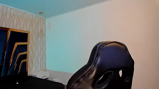 Snapshot of Petesevans chatting on 10/28/25, 11:18 Petesevans online show from 10/28/25, 11:18