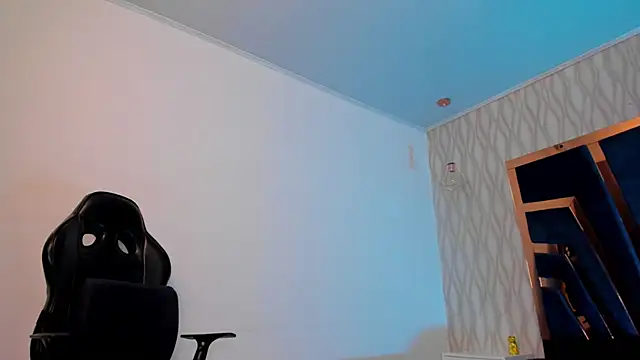 Snapshot of Petesevans chatting on 11/18/25, 11:15 Petesevans online show from 11/18/25, 11:15