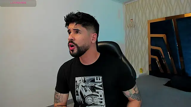 Snapshot of Petesevans chatting on 11/19/25, 11:16 Petesevans online show from 11/19/25, 11:16