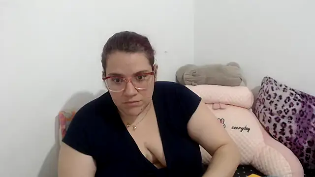 karlythothxh online show from 01/31/25, 07:18