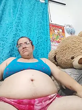 karlythothxh online show from 05/14/26, 10:27
