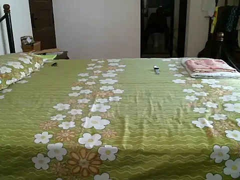 Snapshot of Slim_India chatting on 06/09/26, 03:07 Slim India online show from 06/09/26, 03:07