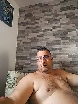 ADRIAN ADI40 online show from 05/20/26, 12:11