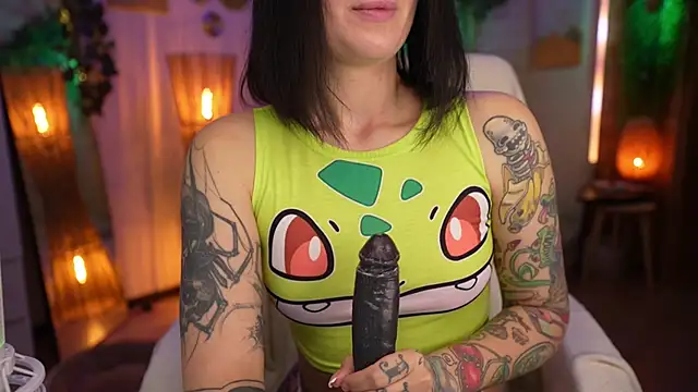 Snapshot of KeokiStar_ chatting on 02/28/25, 05:04 KeokiStar  online show from 02/28/25, 05:04