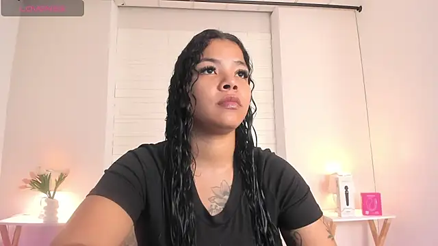 SophiaaStone online show from 05/14/26, 12:12
