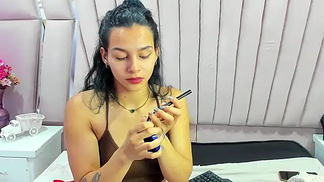 fisting anal 69 online show from 12/27/24, 01:07