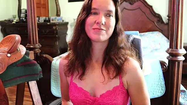 thornburyrose online show from 10/31/25, 05:03