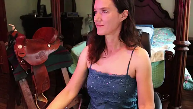 thornburyrose online show from 11/20/25, 07:02