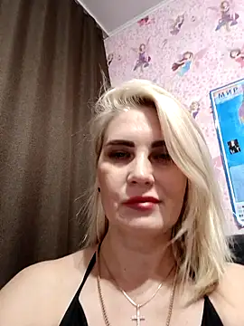 JennyOMay online show from 11/03/25, 09:10