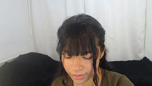 Snapshot of Liz_Galactic chatting on 03/11/25, 07:14 Liz Galactic online show from 03/11/25, 07:14