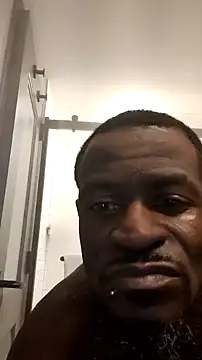 Maculine Stayr online show from 12/05/24, 08:22