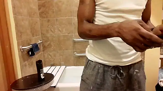 Maculine Stayr online show from 10/16/25, 10:33