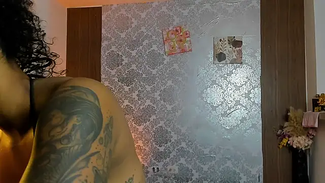 kelly thomson online show from 11/19/25, 10:32