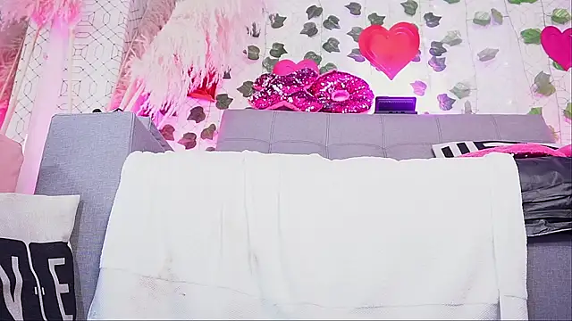 isis lov online show from 02/11/25, 06:08