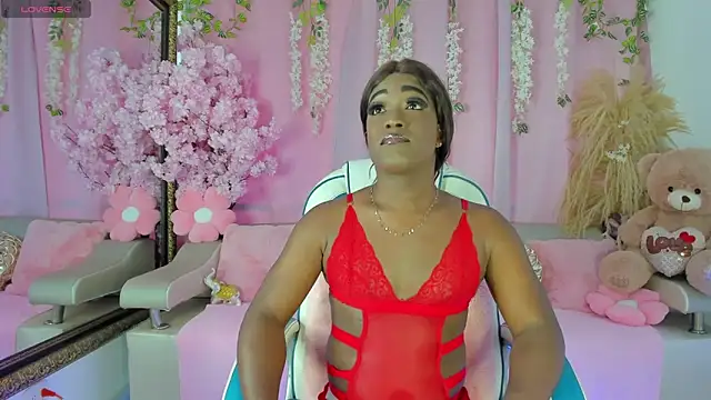 Snapshot of SammyGirlTS chatting on 10/22/25, 07:46 SammyGirlTS online show from 10/22/25, 07:46