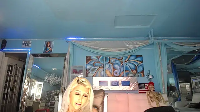 ADRIANNA FOX online show from 03/16/25, 01:28