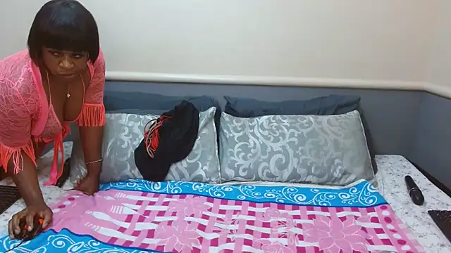 NaughtySisters online show from 09/28/25, 03:28