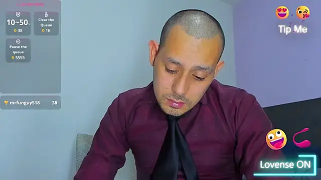 jhonyalzate2 online show from 12/05/24, 05:59