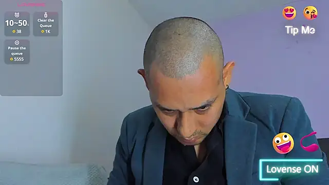 jhonyalzate2 online show from 12/22/24, 06:28