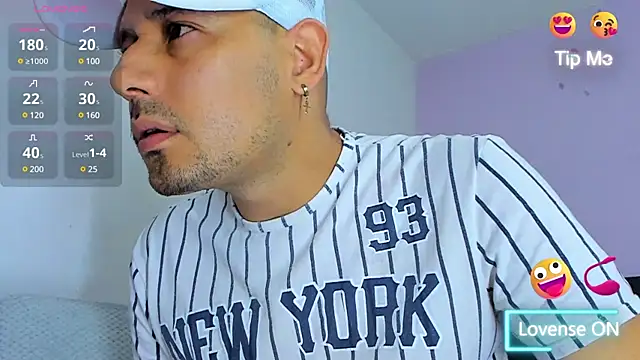 jhonyalzate2 online show from 12/23/24, 03:50