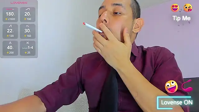 jhonyalzate2 online show from 01/10/25, 07:00