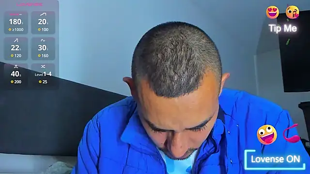 jhonyalzate2 online show from 02/17/25, 02:42