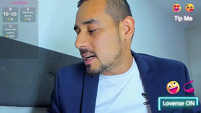 jhonyalzate2 online show from 02/27/25, 11:48