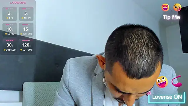 jhonyalzate2 online show from 03/09/25, 01:56