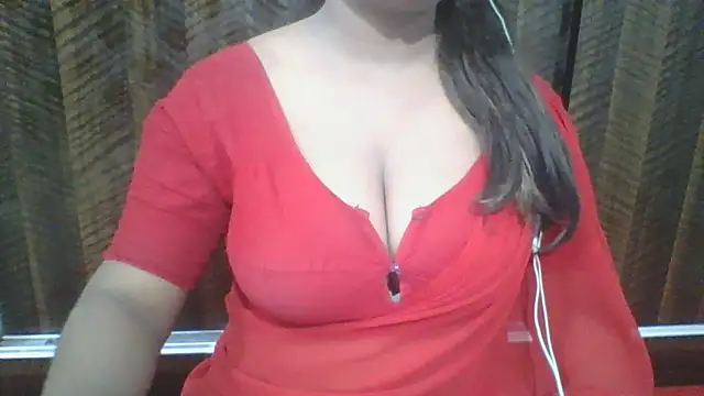 Snapshot of Mahi_love21 chatting on 03/06/25, 05:54 Mahi love21 online show from 03/06/25, 05:54